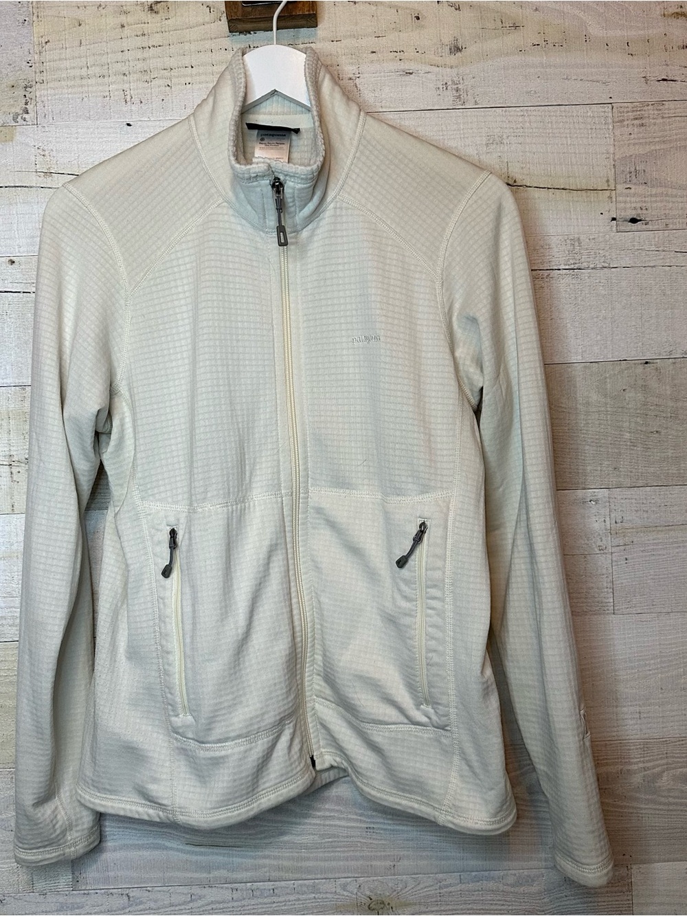Patagonia Women’s R1 Full-Zip Jacket Medium - Picture 2 of 8